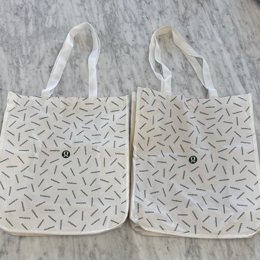 Set of 2 lululemon athletica White Logo-Print Twin Tote Set. Large